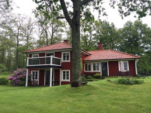 We are not staying in the farmhouse, but rather in this delightful guesthouse on the property