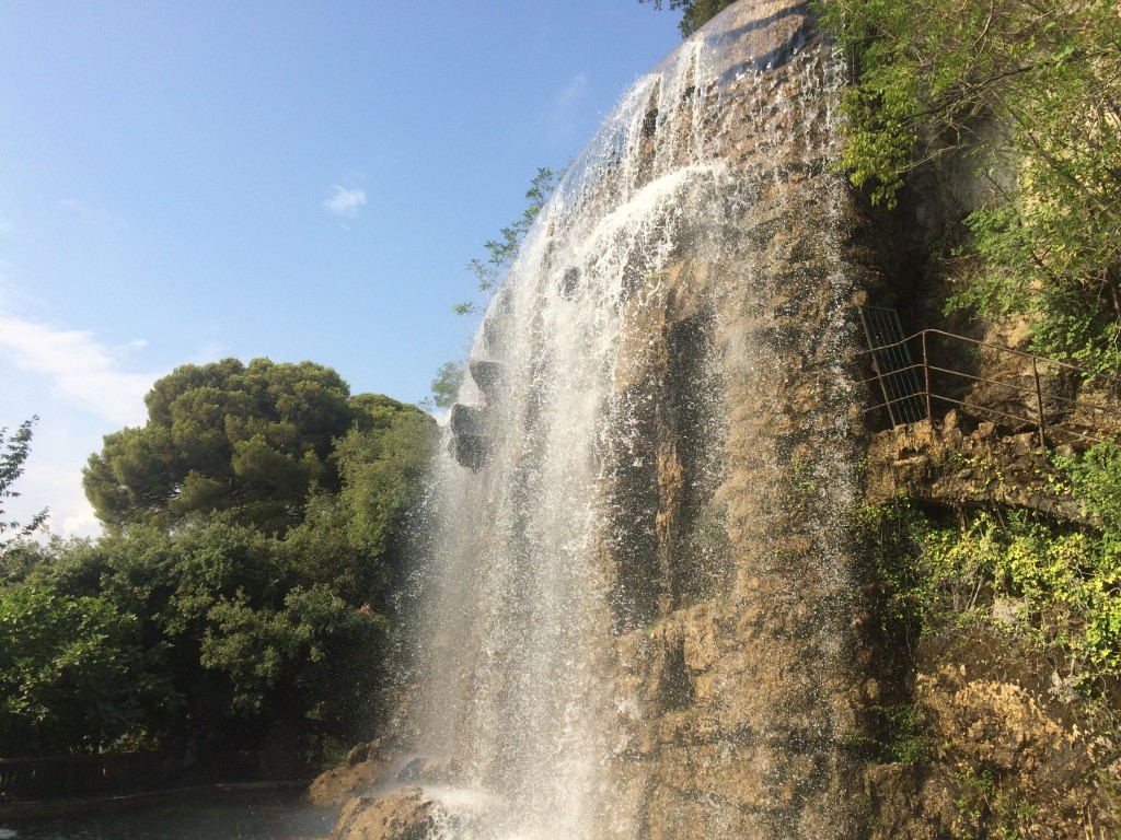 nice_waterfall